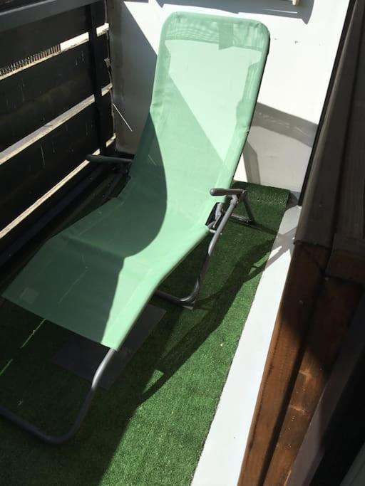 Appartement Tres Lumineux Egat Exterior photo